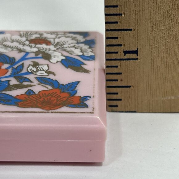 Vintage Celluloid Pink Pocket Vanity Mirror Compact Tissue Holder Asian Floral - Picture 8 of 8
